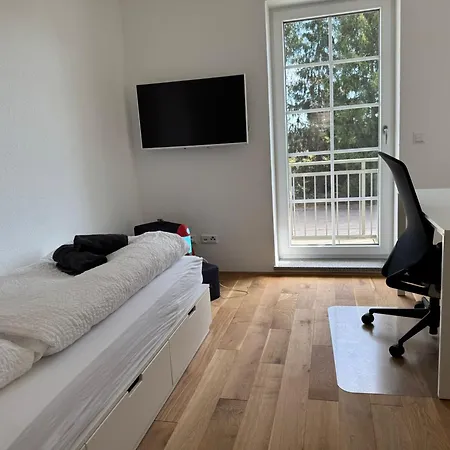 Grosszuegige Ferienwohnung Nahe Biberach & Laupheim Bis Zu 7 Gaeste דירה