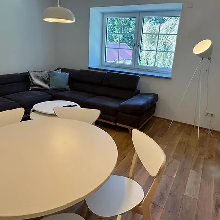 Διαμέρισμα In Oberschwaben Schemmerhofen